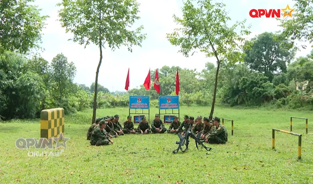 Khi chồng nhập ngũ
