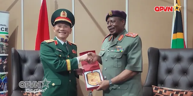 Bản tin tiếng Anh 15h ngày 19/9/2026
