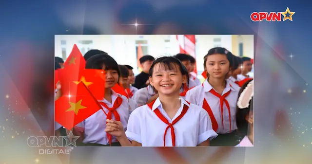 Nụ cười trẻ thơ nơi biên giới