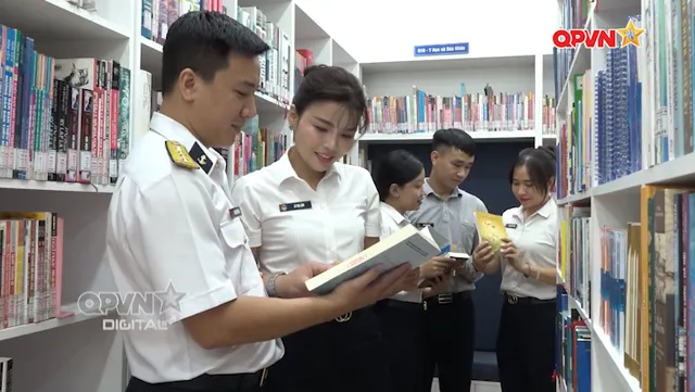 Từ trang sách đến biên giới