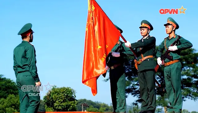 Tình đồng chí - Tập 1: Sức mạnh đoàn kết