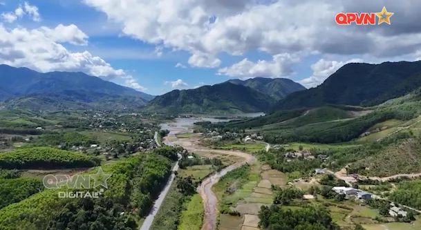 Vững vàng thế trận lòng dân