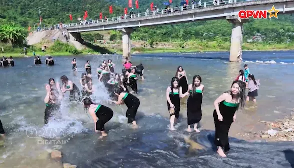 Ngày mới với QPVN 27/10/2026