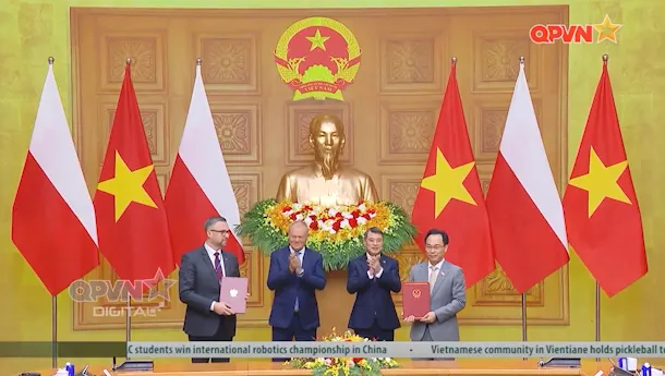 Bản tin tiếng Anh 15h ngày 27/10/2026