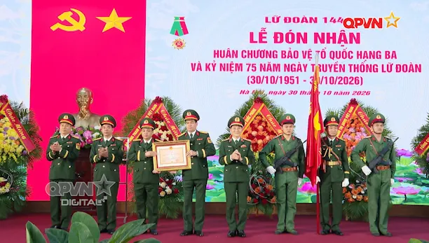 75 năm xứng danh “Lữ đoàn cận vệ anh hùng"