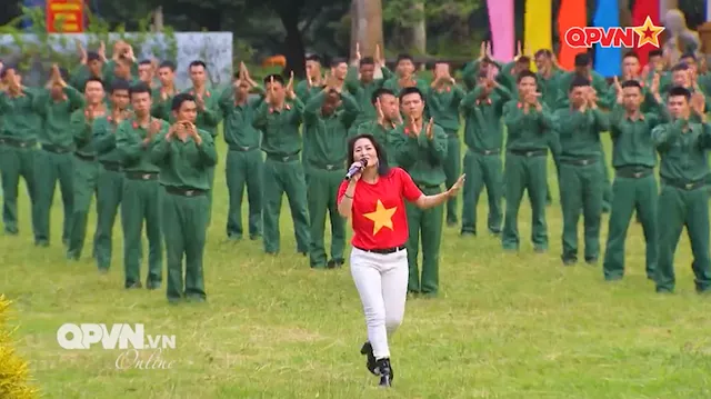 Giai điệu thao trường - Tiếng gọi Tổ quốc