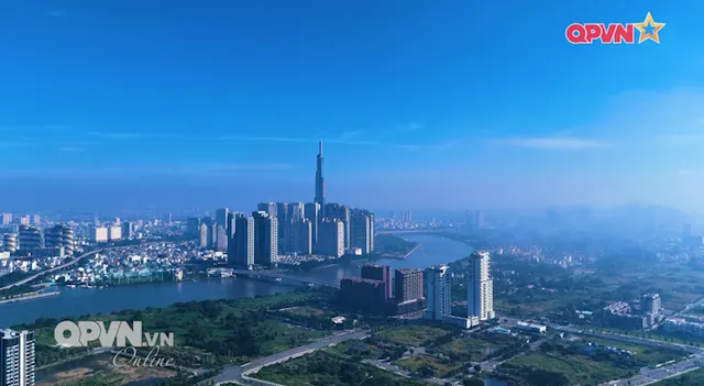 Cánh bay về chính nghĩa