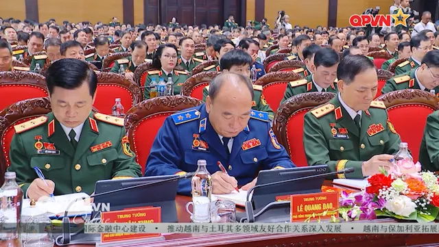 Bản tin tiếng Trung 16h ngày 03/10/2025