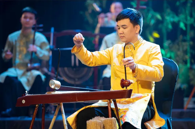 Thanh âm Việt trong bước chân người lính