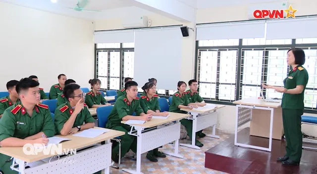 Người truyền lửa nhiệt huyết