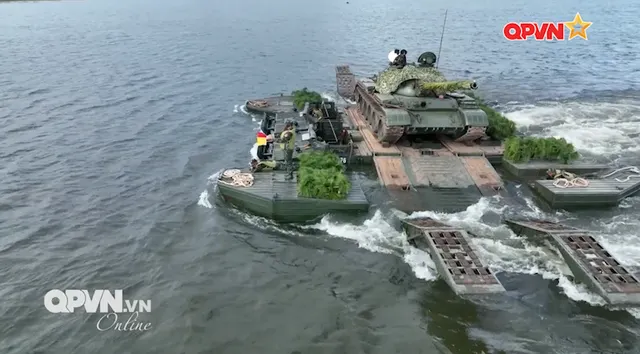 Vững bước tiến vào kỷ nguyên mới