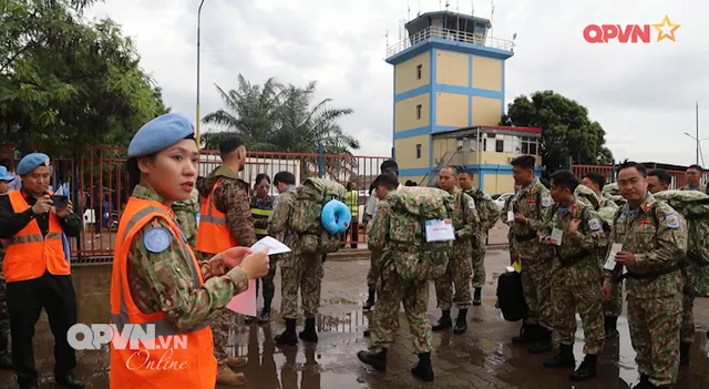 Bệnh viện Dã chiến cấp 2 số 7 và Đội Công binh số 4 tới Phái bộ