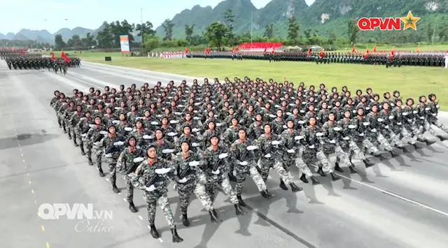 Hộp thư quốc phòng - Số 343: Góp phần làm nên hình ảnh Quân đội nhân dân chính quy, hiện đại